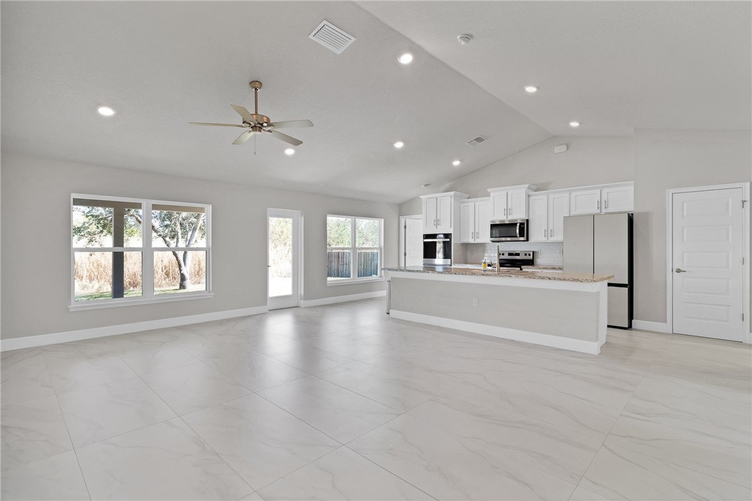 170 Spring Valley Avenue Sebastian, FL 32958 - Photo 5 of 32