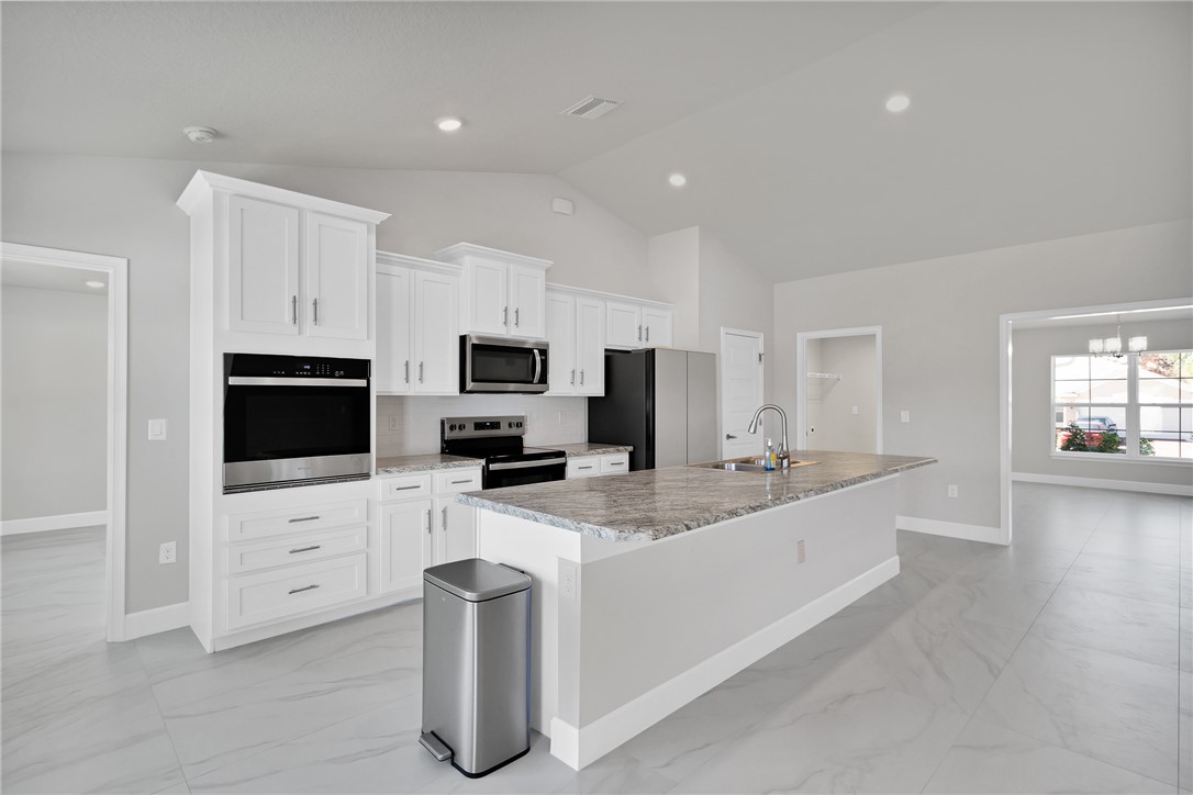 170 Spring Valley Avenue Sebastian, FL 32958 - Photo 6 of 32