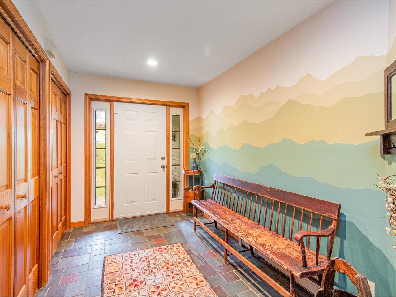 1091 Southview Drive Richmond, VT 05477 - Photo 3 of 36