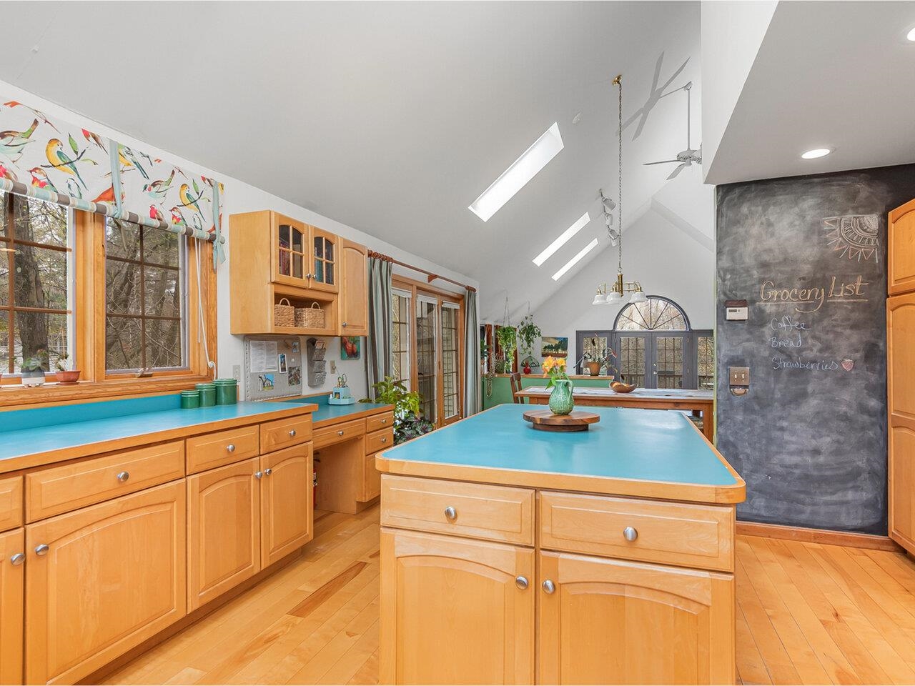 1091 Southview Drive Richmond, VT 05477 - Photo 8 of 36