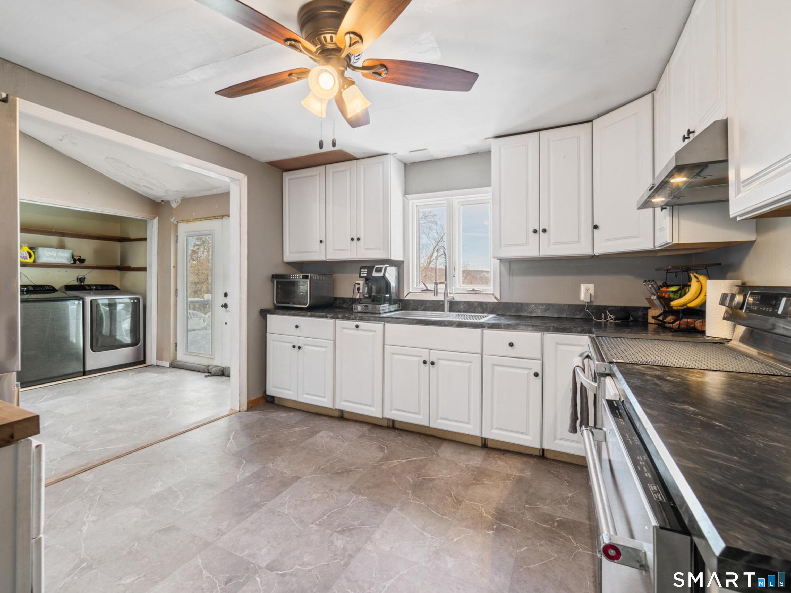 156 Back Rimmon Road Beacon Falls, CT 06403 - Photo 17 of 40