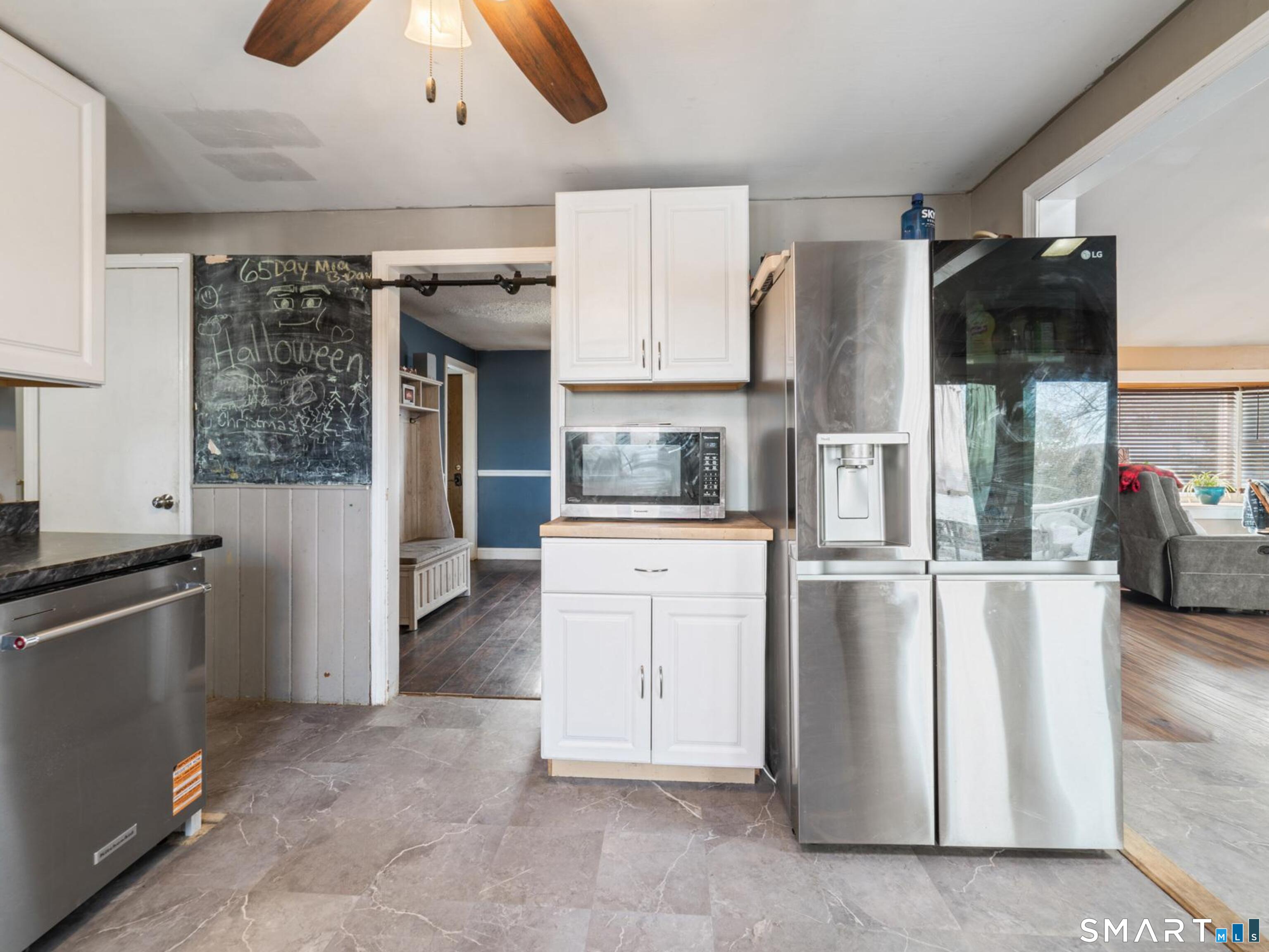 156 Back Rimmon Road Beacon Falls, CT 06403 - Photo 21 of 40