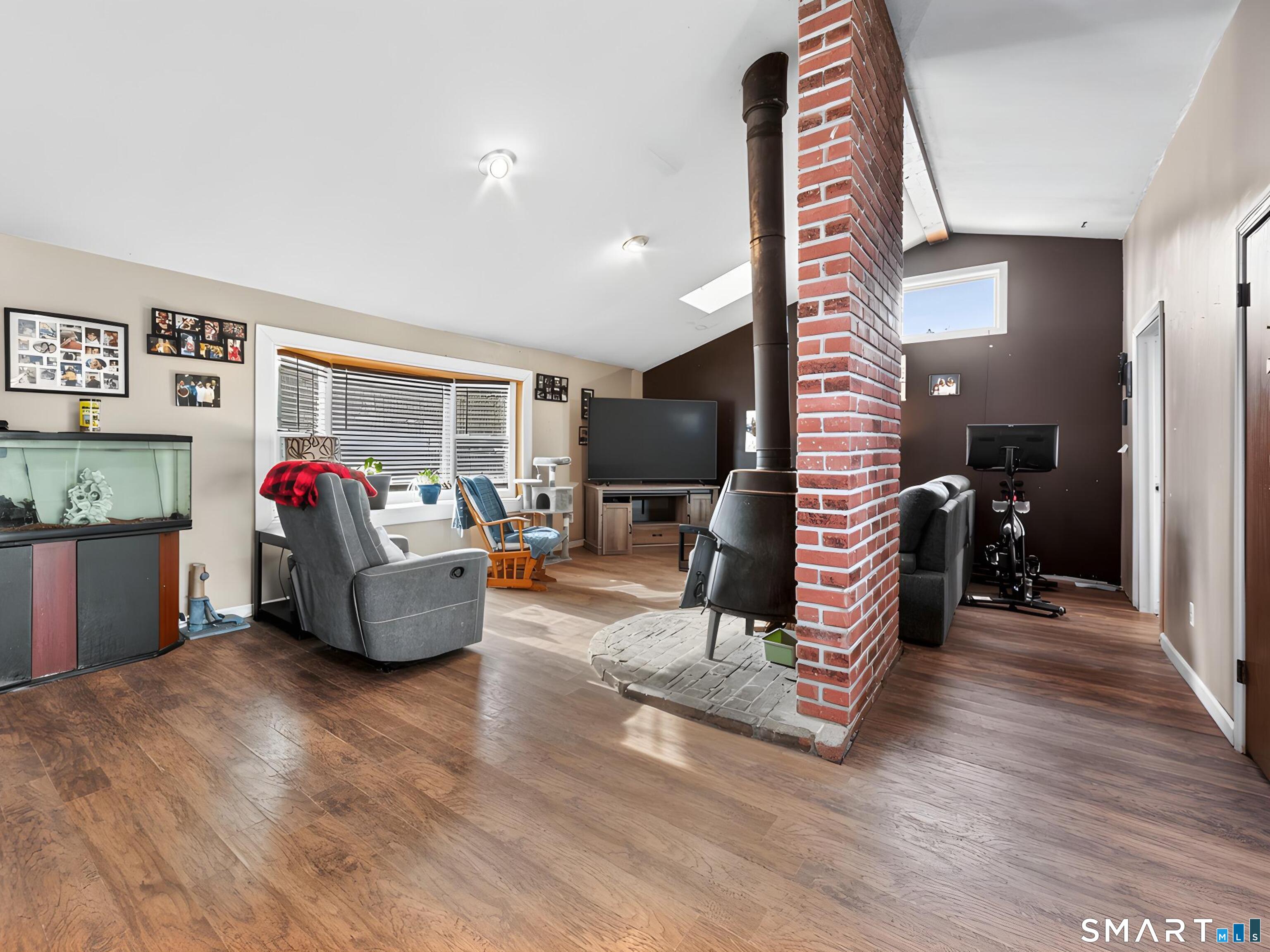 156 Back Rimmon Road Beacon Falls, CT 06403 - Photo 9 of 40