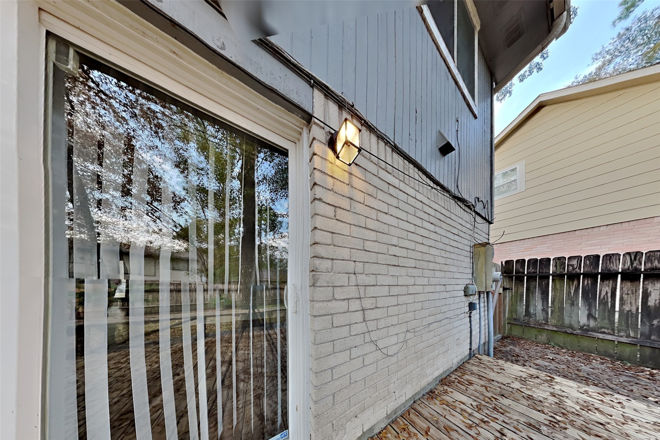 40 Rockfern Road Spring, TX 77380 - Photo 17 of 19 a view of a porch