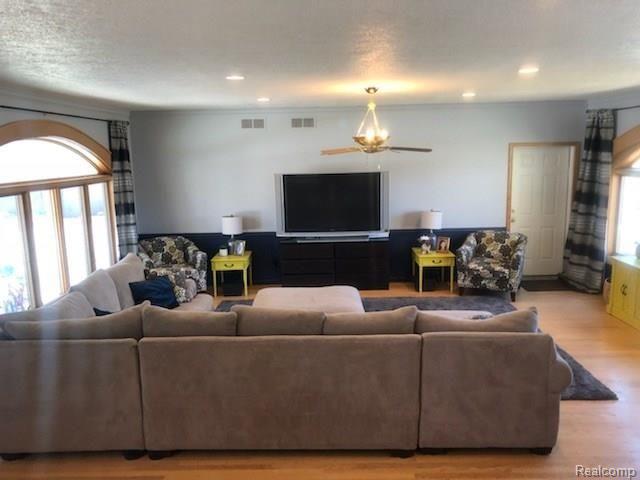 1333 Kubacki Road Gaylord, MI 49735 - Photo 10 of 23 11.JPG