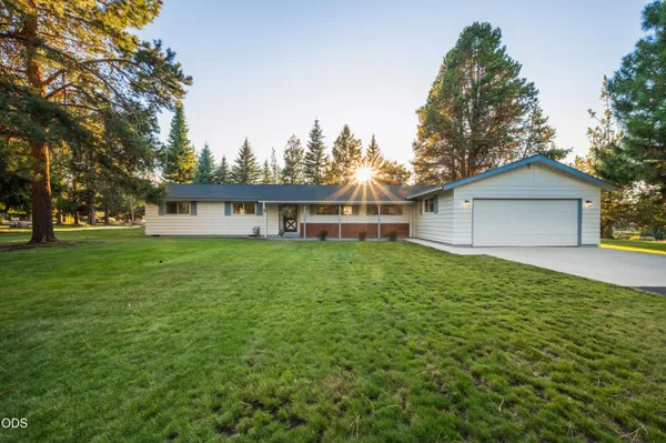 $749,000 | 61909 Skyline View Drive, Bend, OR 97702