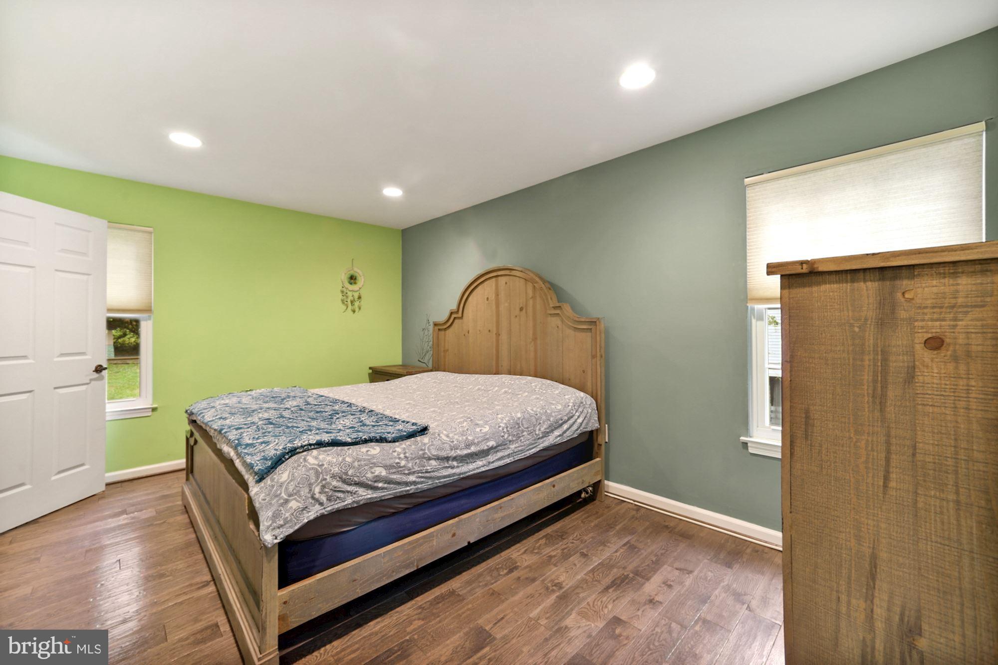 8429 Oak Stream Drive Laurel, MD 20708 - Photo 14 of 37 MBR with hardwood floors and recessed lights