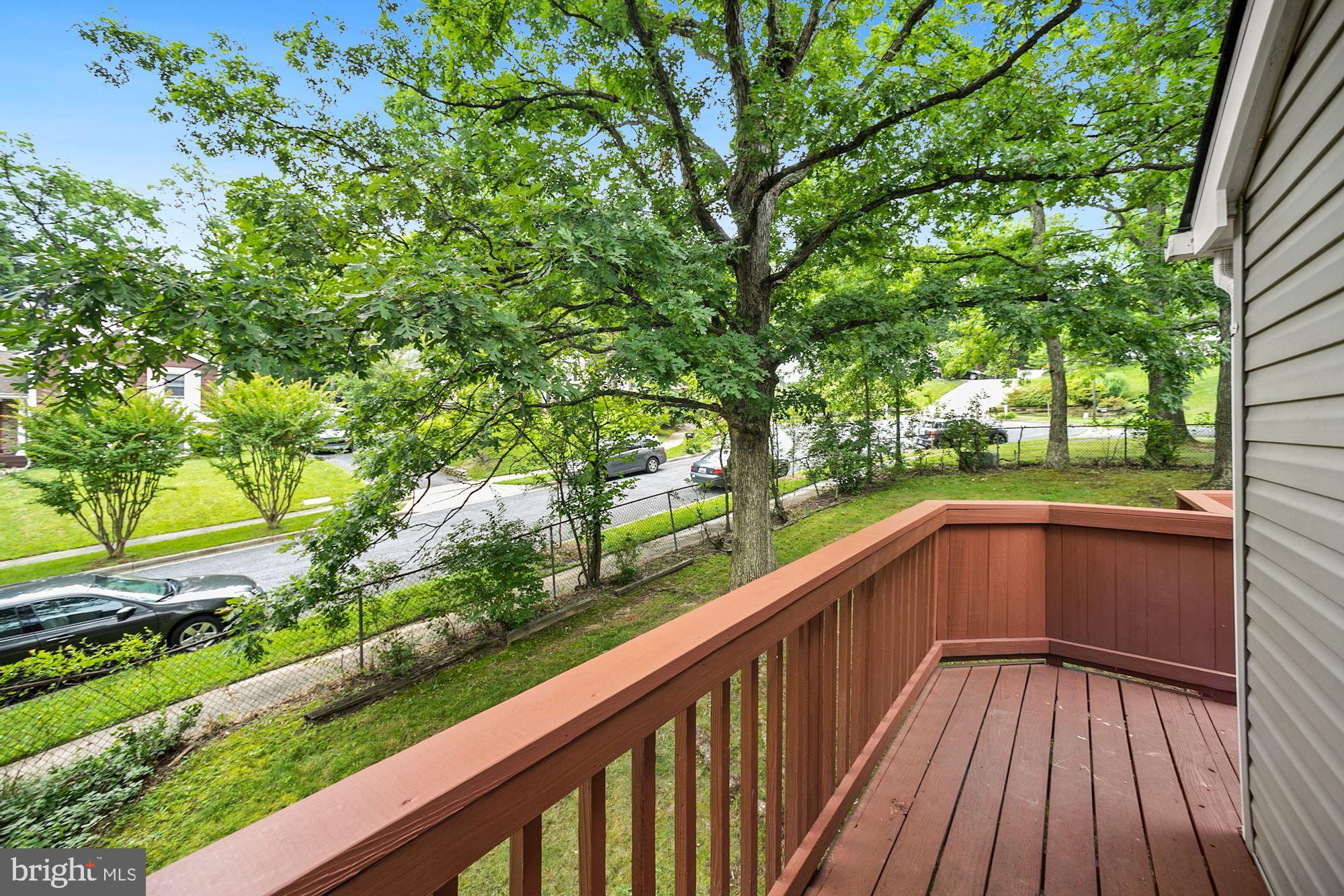8429 Oak Stream Drive Laurel, MD 20708 - Photo 31 of 37 Side view from deck