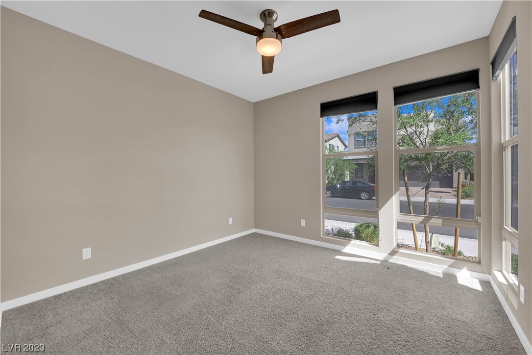 537 Monarch Ridge Court North Las Vegas, NV 89084 - Photo 15 of 38