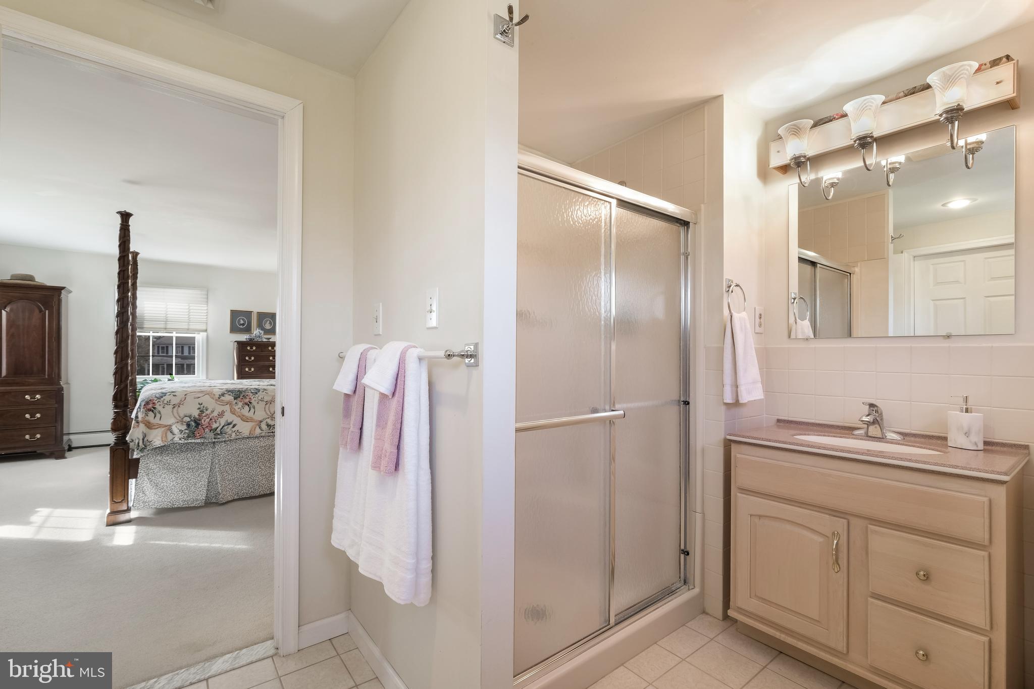 57 Houk Road Doylestown, PA 18901 - Photo 16 of 21 Master bathroom