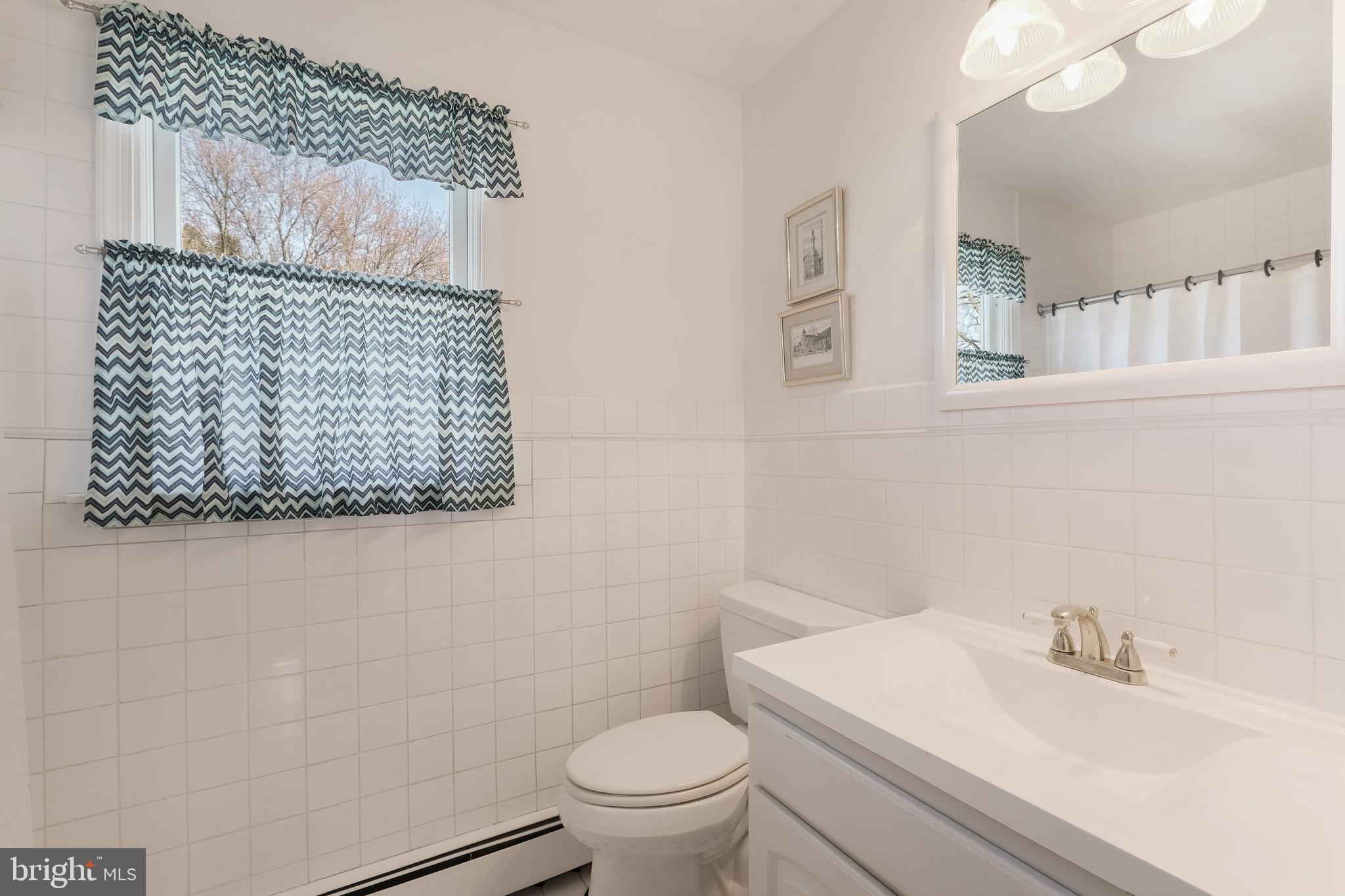 57 Houk Road Doylestown, PA 18901 - Photo 20 of 21 Full Bath