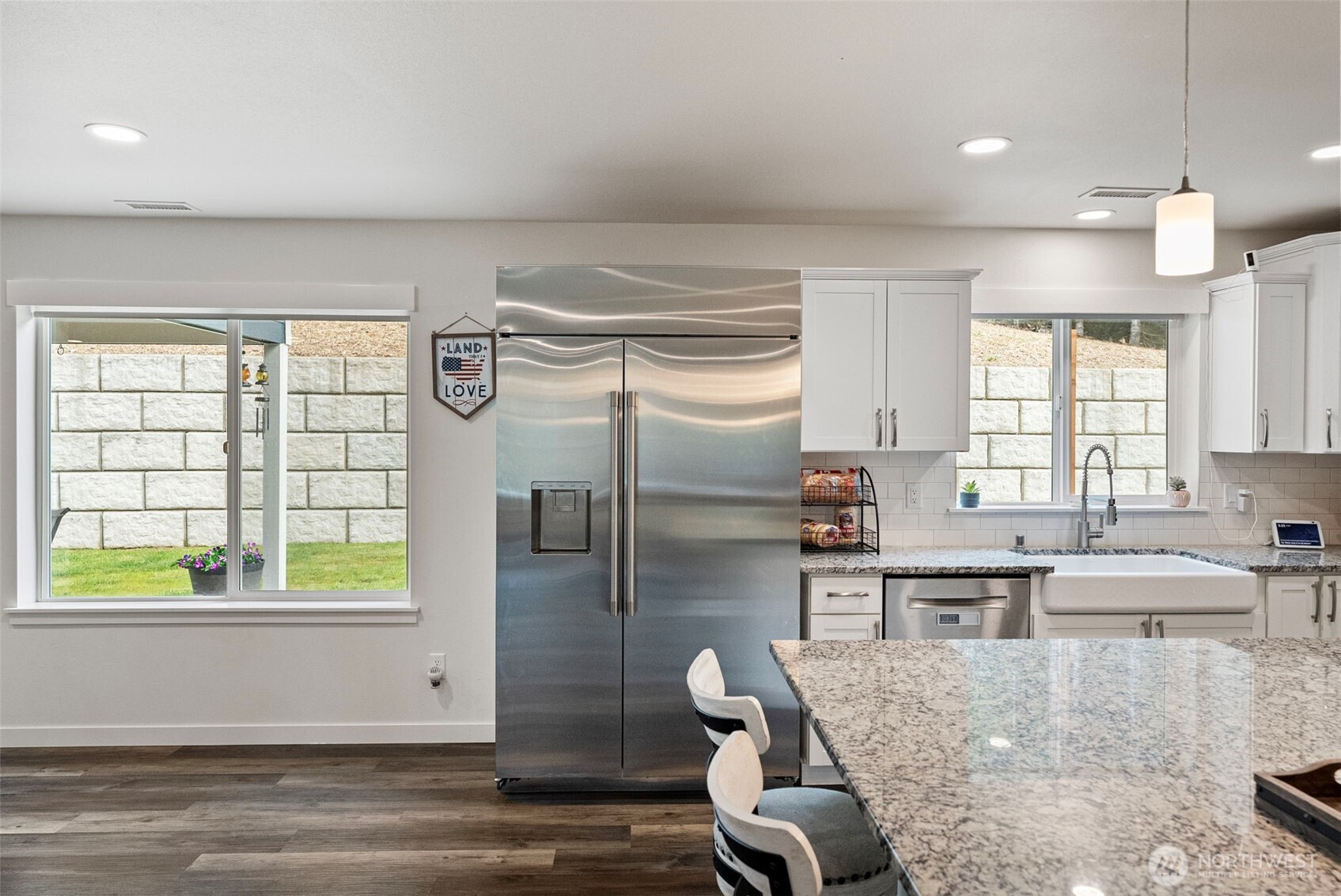 9611 West Belfair Valley Road Bremerton, WA 98312 - Photo 12 of 40