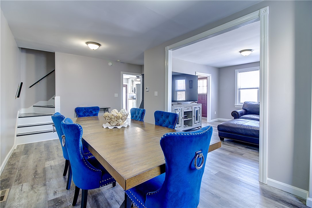 567 Providence Street Warwick, RI 02886 - Photo 3 of 15 Dining Room - Man House