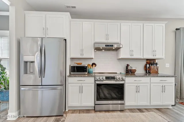 $567,900 | 103 Centerline Drive, Selma, NC 27576