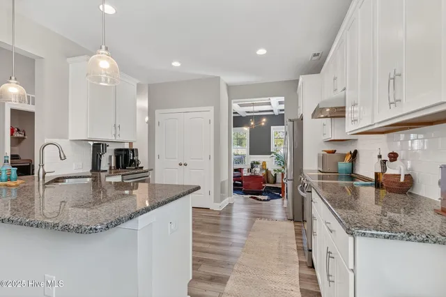 $567,900 | 103 Centerline Drive, Selma, NC 27576