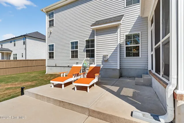 $567,800 | 103 Centerline Drive, Selma, NC 27576