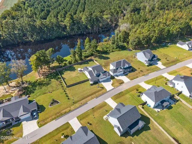 $567,800 | 103 Centerline Drive, Selma, NC 27576