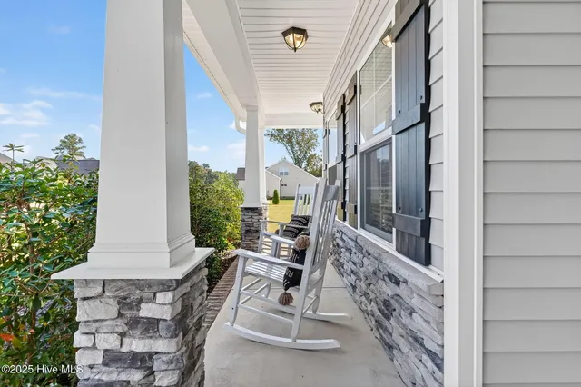 $567,800 | 103 Centerline Drive, Selma, NC 27576