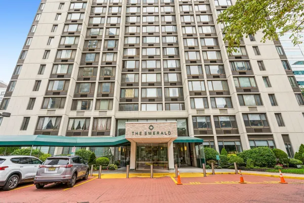 $750,000 | 45 River Drive South, Unit 1505, Jersey City, NJ 07310