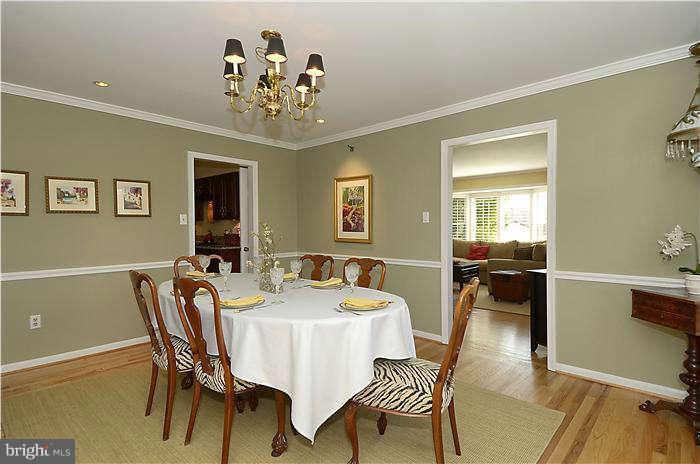 16801 Excaliber Way Sandy Spring, MD 20860 - Photo 12 of 27 Dining Room