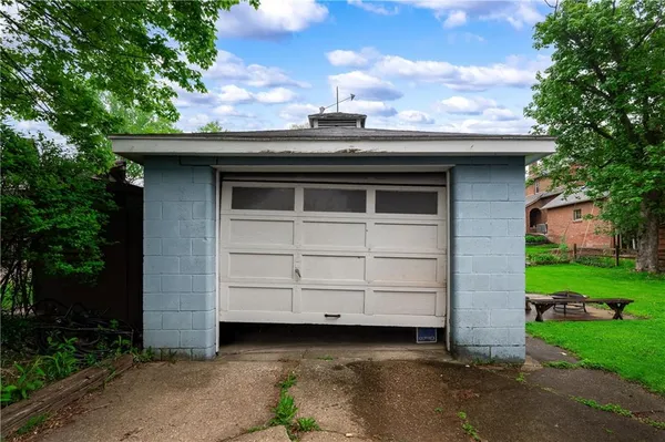 $144,900 | 113 White Avenue, Sharon, PA 16146