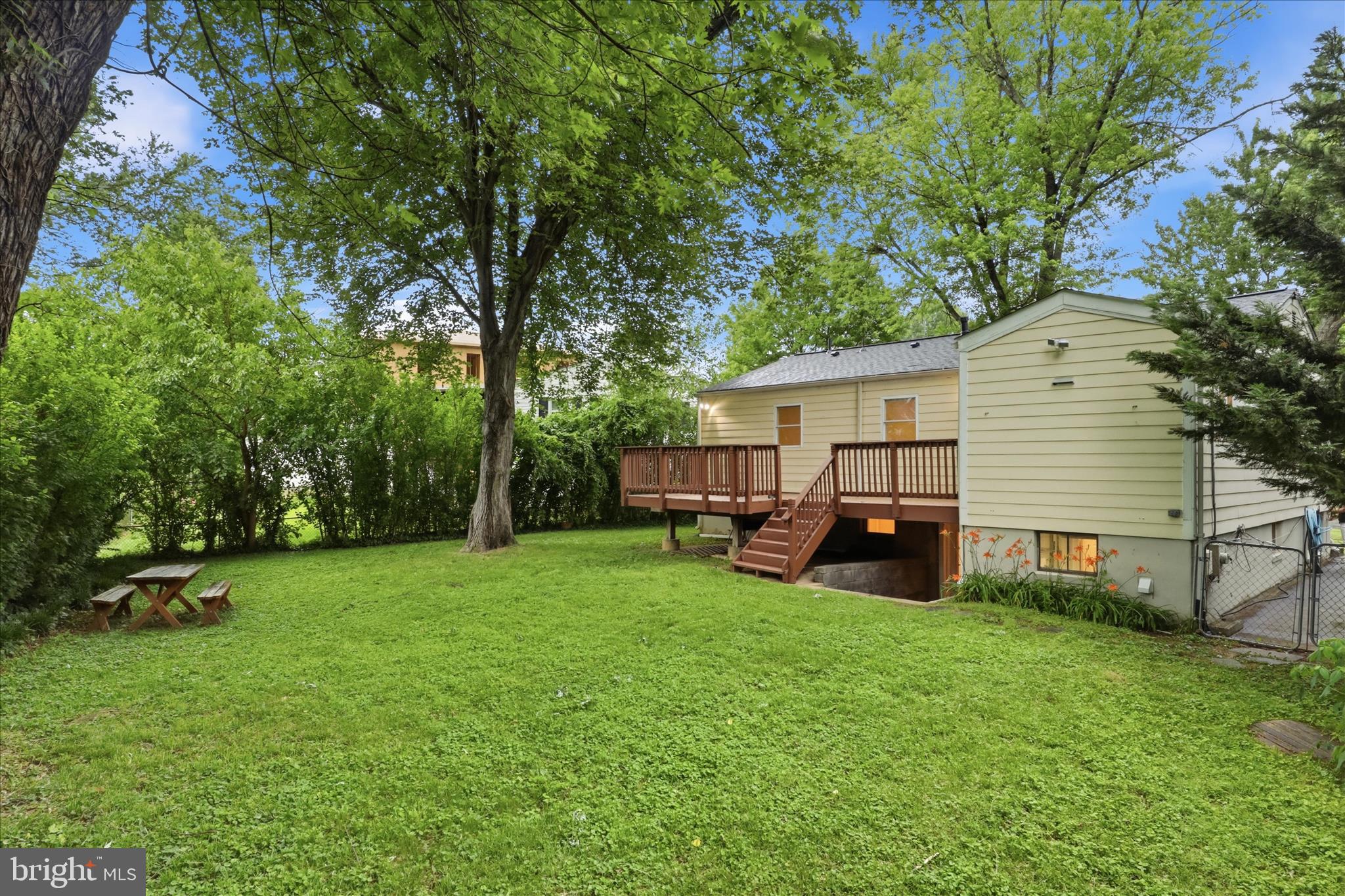 1812 Olney Road Falls Church, VA 22043 - Photo 38 of 45