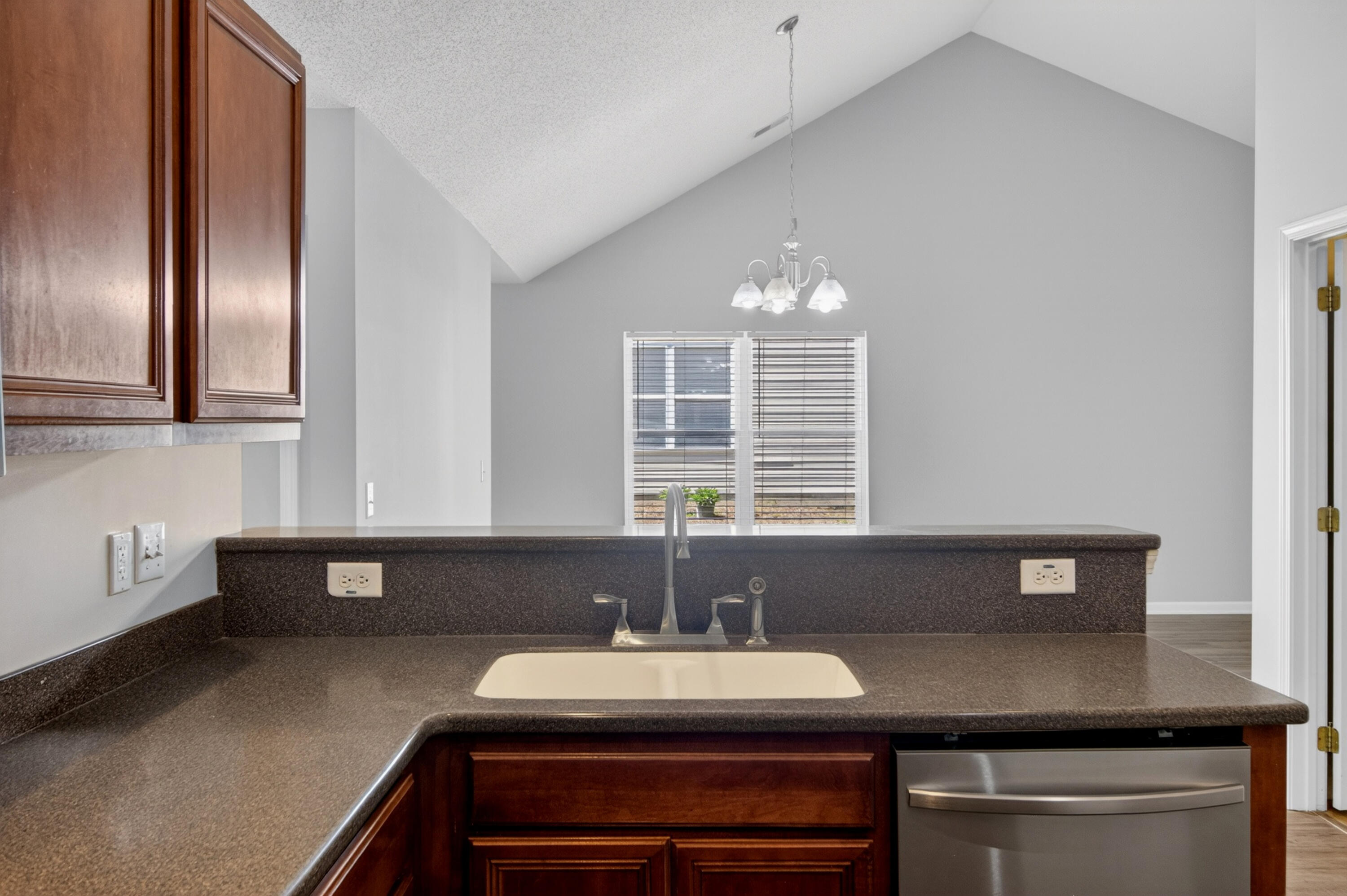 1238 River Rock Road Hanahan, SC 29410 - Photo 19 of 36 19_19