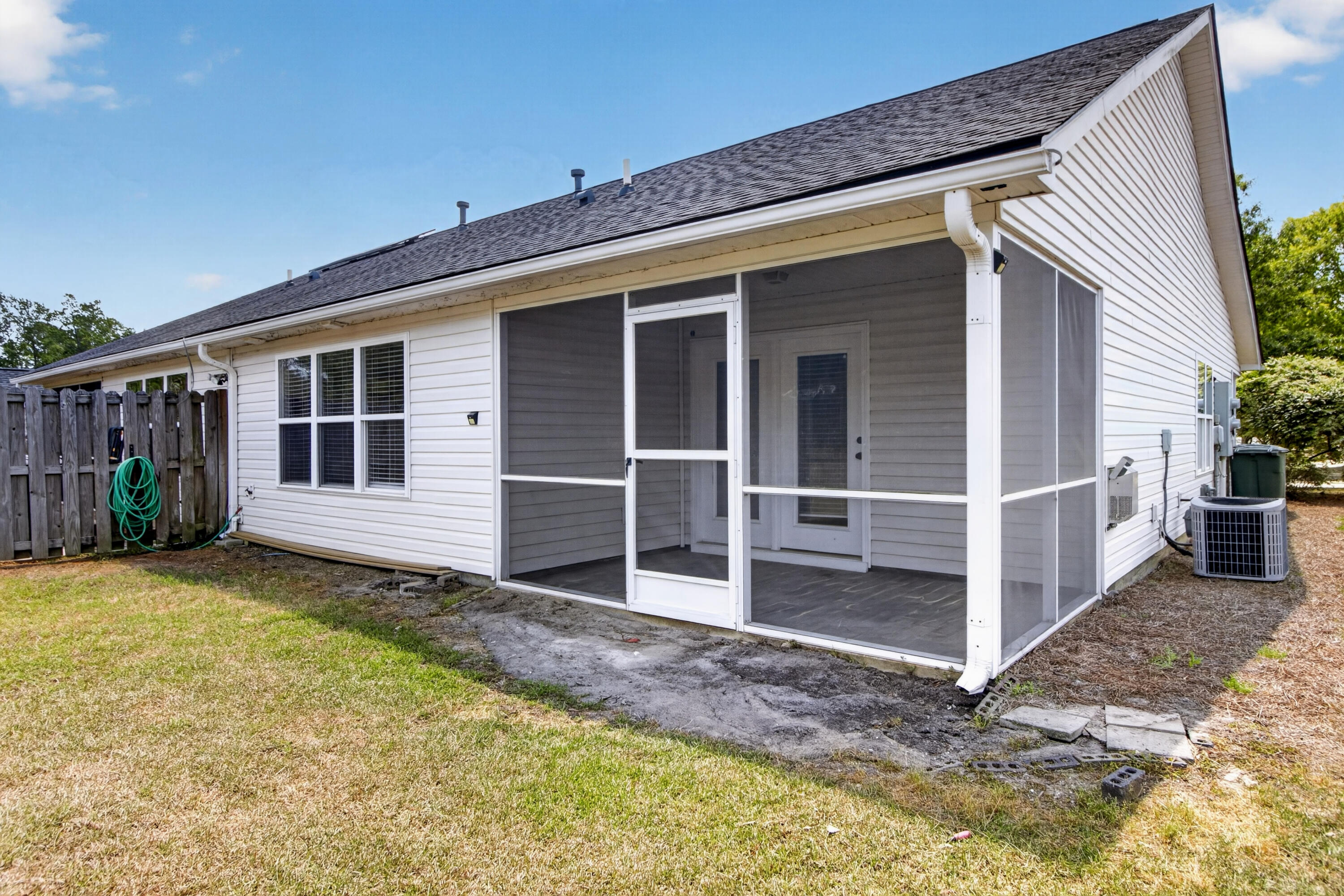 1238 River Rock Road Hanahan, SC 29410 - Photo 31 of 36 31_31