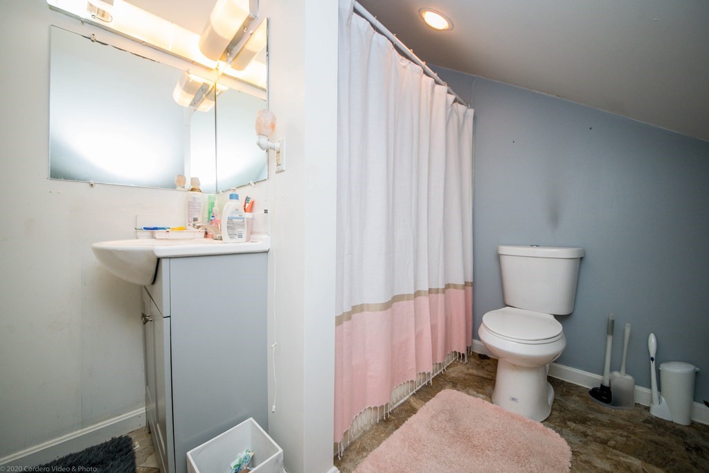 811 Walnut Street Fall River, MA 02720 - Photo 16 of 27 Gallery Image 16