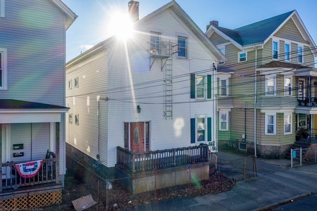 811 Walnut Street Fall River, MA 02720 - Photo 4 of 27 Gallery Image 4