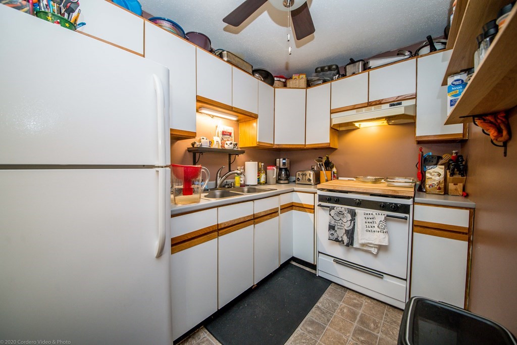 811 Walnut Street Fall River, MA 02720 - Photo 10 of 27 Gallery Image 10