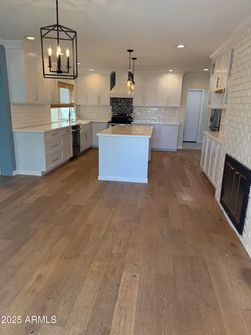 $3,599 | 5401 East Beck Lane, Scottsdale, AZ 85254