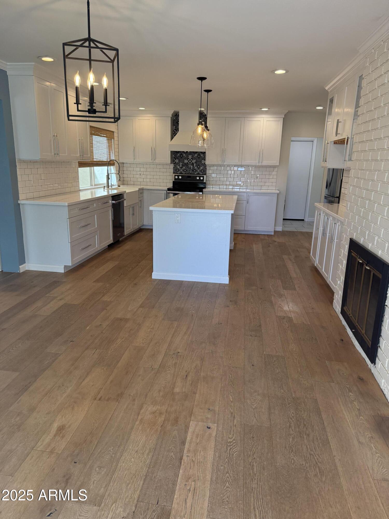 5401 East Beck Lane Scottsdale, AZ 85254 - Photo 8 of 24 Kitchen