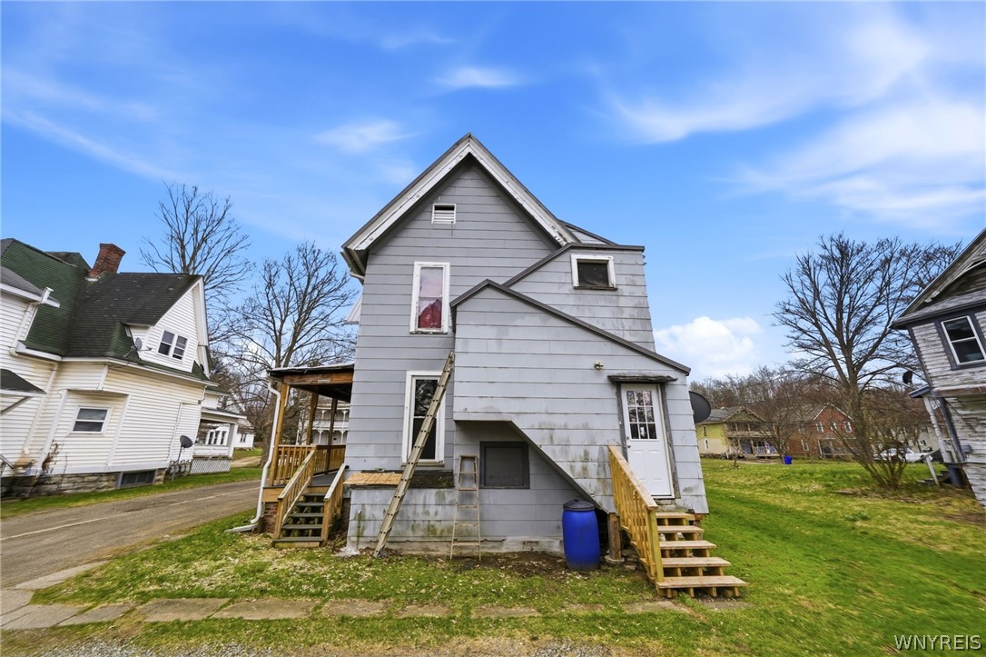 119 Chestnut Street Persia, NY 14070 - Photo 4 of 12