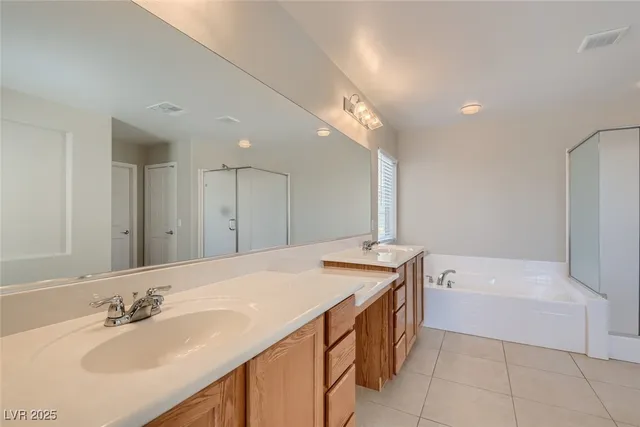 $2,040 | 6522 Chinatown Street, Las Vegas, NV 89166