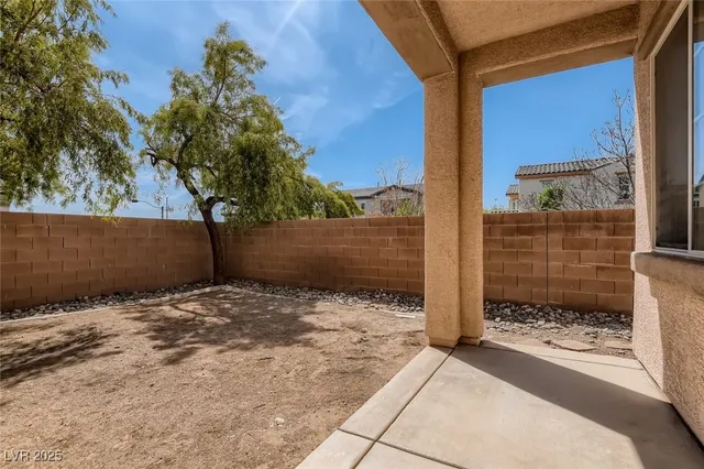 $2,040 | 6522 Chinatown Street, Las Vegas, NV 89166