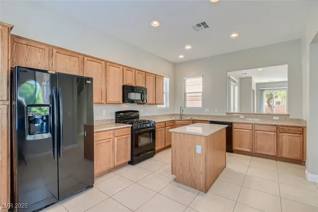 $2,040 | 6522 Chinatown Street, Las Vegas, NV 89166