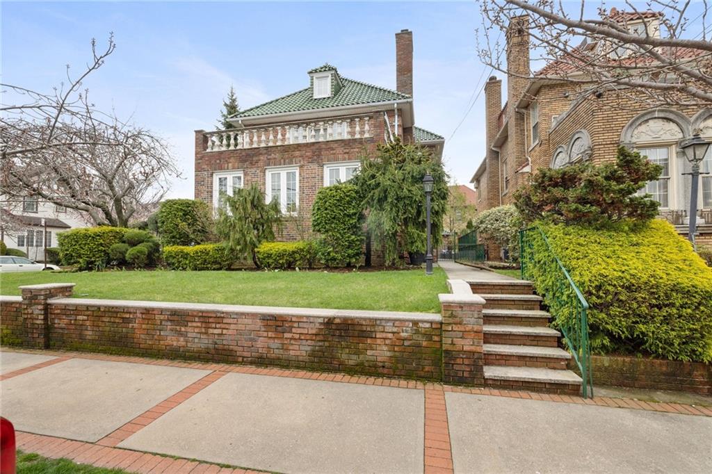 8101 Colonial Road Brooklyn, NY 11209 - Photo 4 of 27 Gallery Image 4