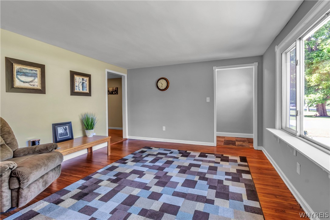 4367 Barton Road Clarence, NY 14031 - Photo 16 of 39