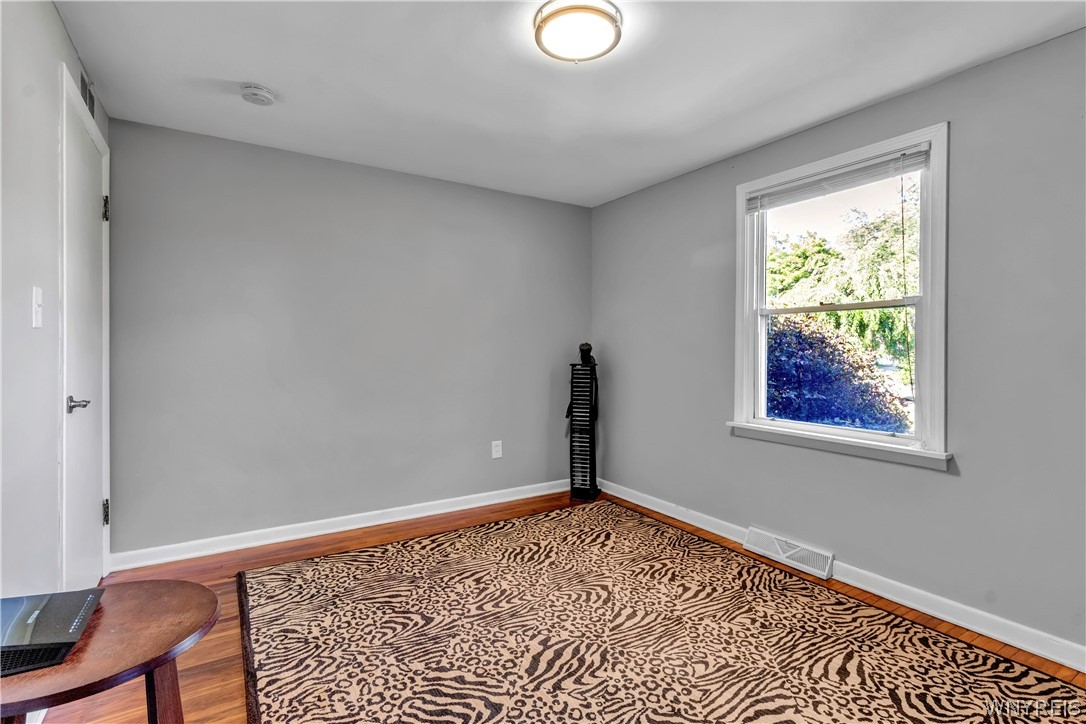 4367 Barton Road Clarence, NY 14031 - Photo 25 of 39