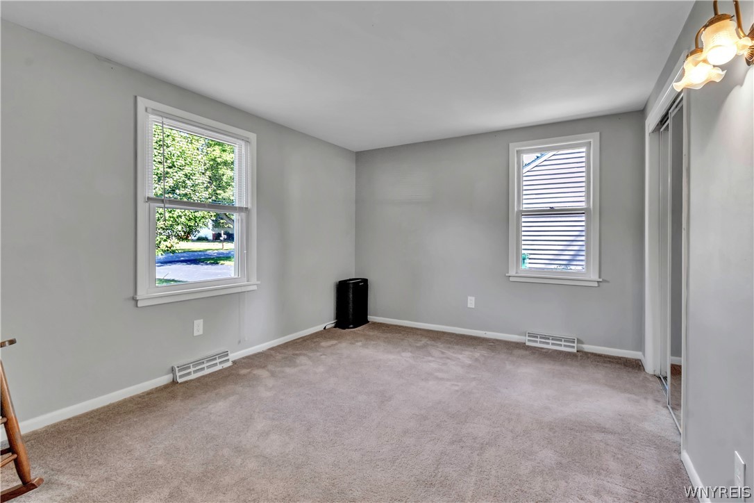 4367 Barton Road Clarence, NY 14031 - Photo 27 of 39