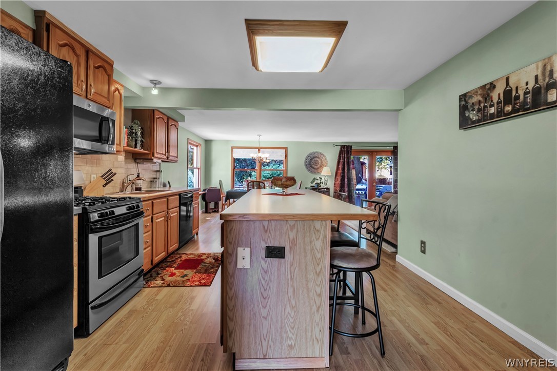 4367 Barton Road Clarence, NY 14031 - Photo 5 of 39