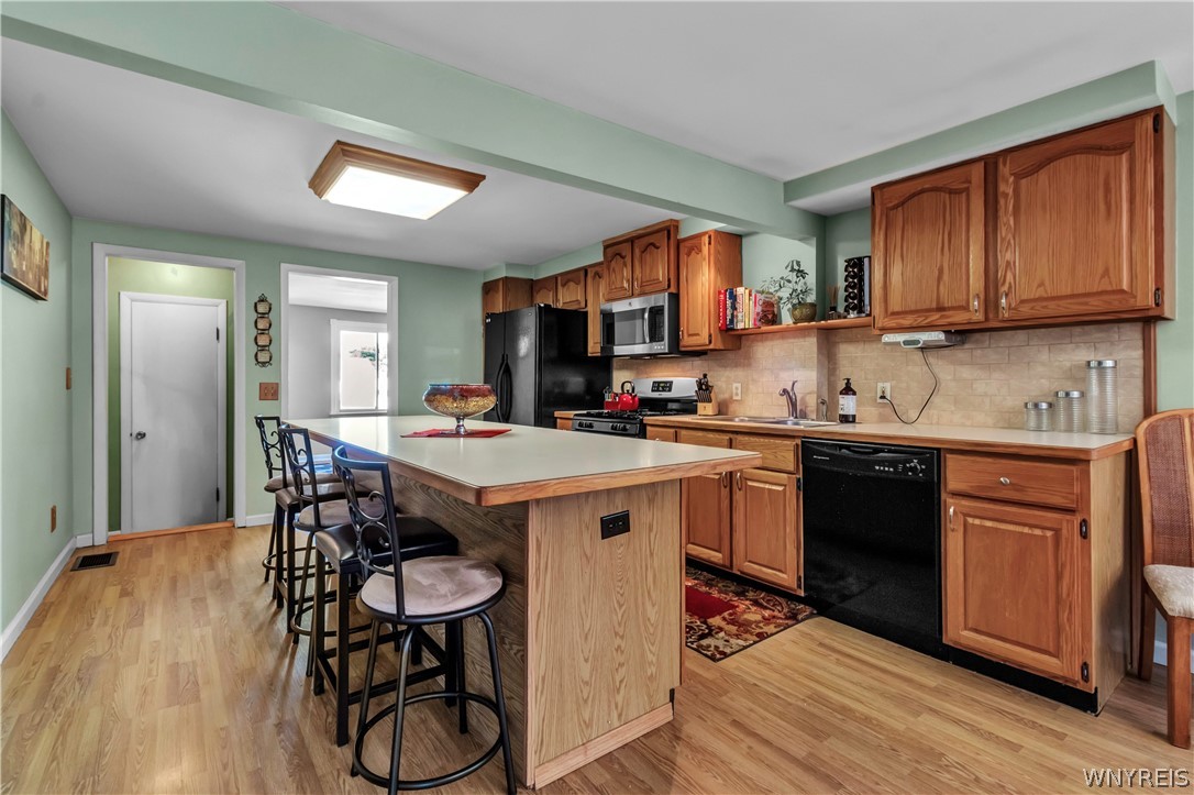 4367 Barton Road Clarence, NY 14031 - Photo 6 of 39