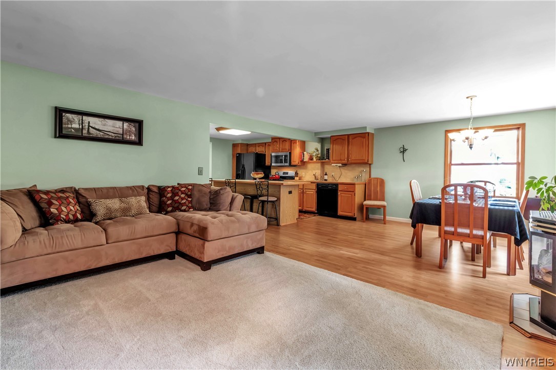 4367 Barton Road Clarence, NY 14031 - Photo 9 of 39