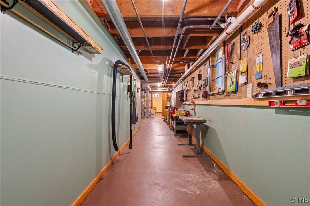 5457 Amidon Road LaFayette, NY 13084 - Photo 36 of 50 Workshop & storage space DRY!