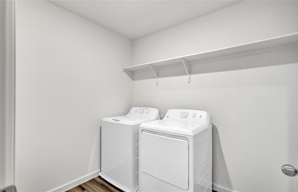 600 Merced River Lane Anna, TX 75409 - Photo 28 of 40 a utility room with dryer and washer