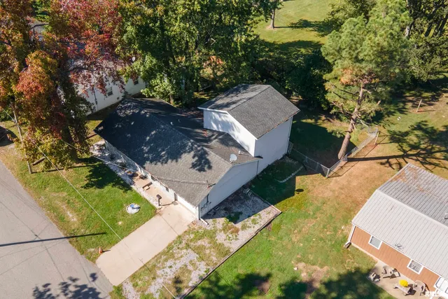 $165,000 | 1206 West Goodall Street, Marion, IL 62959