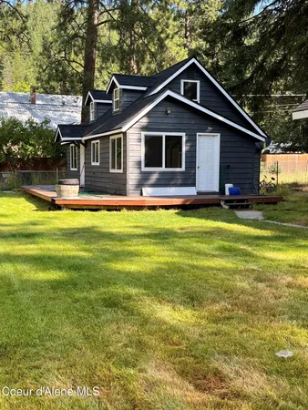 $330,000 | 109 Railroad Avenue, Wallace, ID 83873