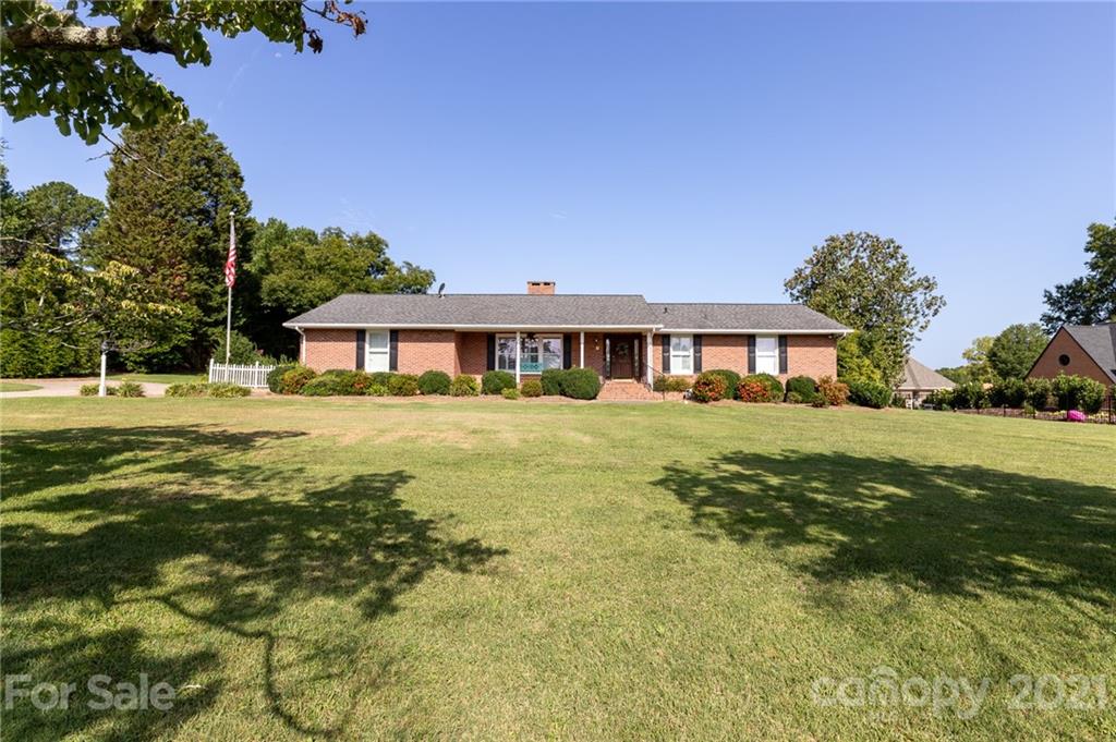309 North Roxford Road Kings Mountain, NC 28086 - Photo 1 of 29 Gallery Image 1