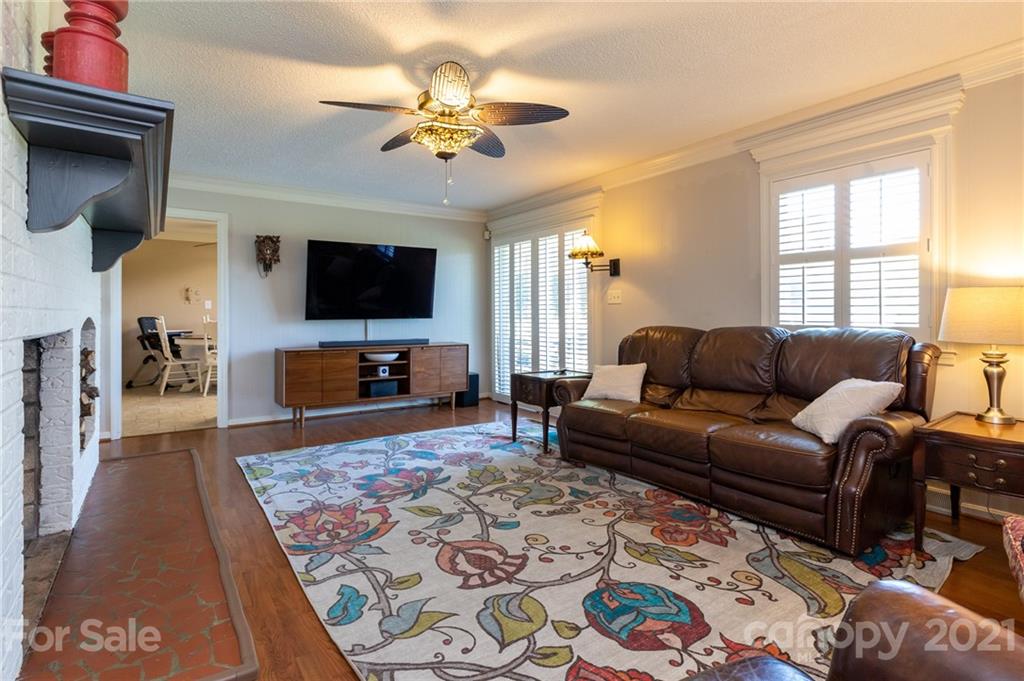 309 North Roxford Road Kings Mountain, NC 28086 - Photo 13 of 29 Gallery Image 13